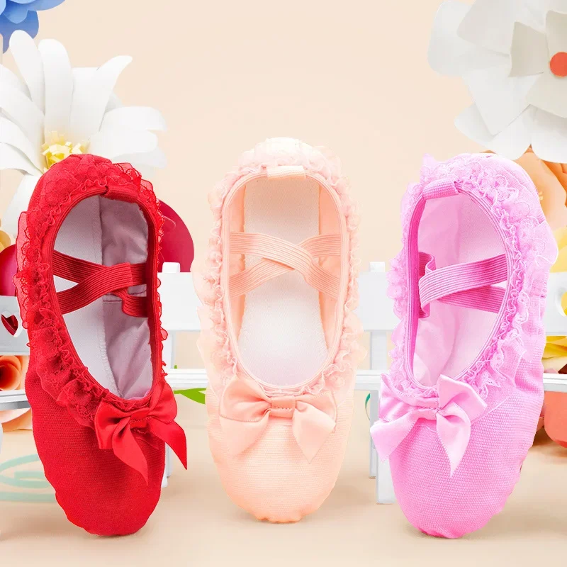 Girls Ballet Slippers Lace Dance Shoes Lace bow-knot Canvas Soft Sole Ballet Shoes Ballet Slippers