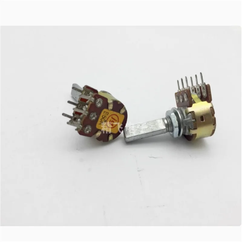 1 PCS high-quality RK16 dual potentiometer B50K * 2 25 half shaft