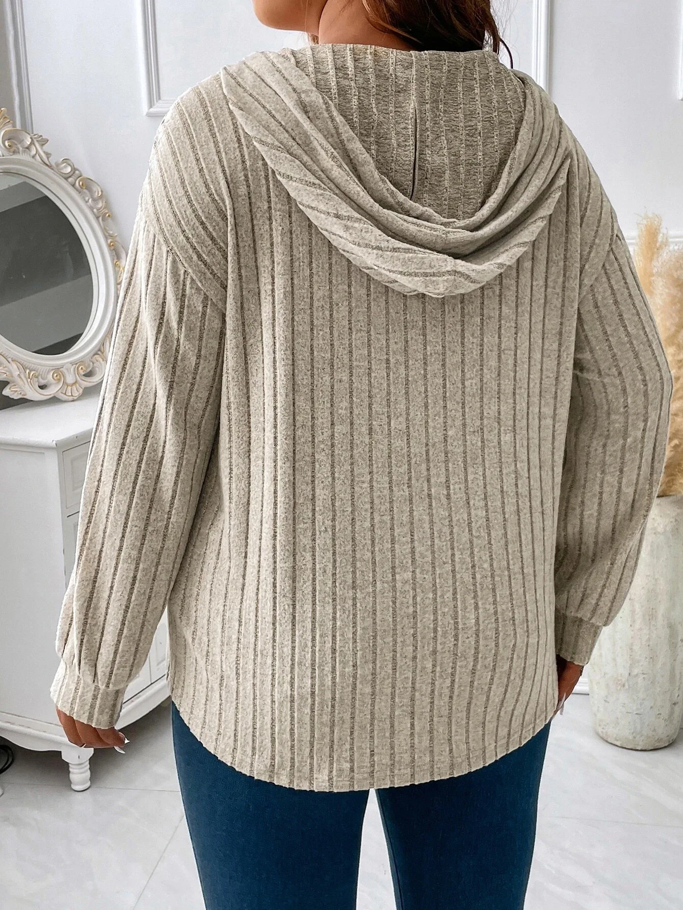 New Solid Color Plus Size Women's Top V-neck Hooded Long Sleeved Groove Brushed T-shirt Loose Fit