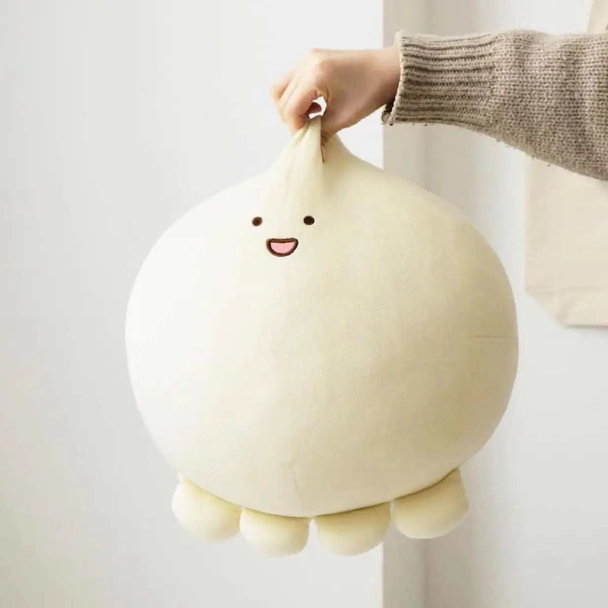 

Octopus Ball Dumplings Cute Fermented Dough Girl Healing Sleep Pillow Cushion Sofa Bedroom