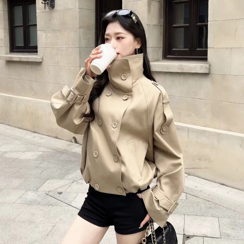 2026 Autumn New Fashionable Korean Elegant Niche Design Jacket Khaki Double Breasted Stand Up Collar Short Windbreaker for Women