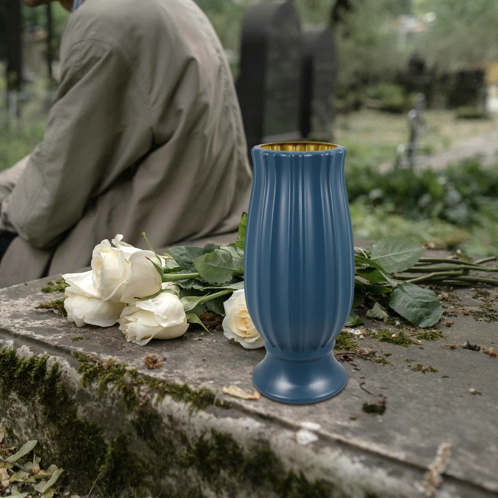 2Pcs Memorial Cemetery Vases Weatherproof Plastic Grave Flower Holders for Headstones Outdoor Graveside Decoration Wind Rain