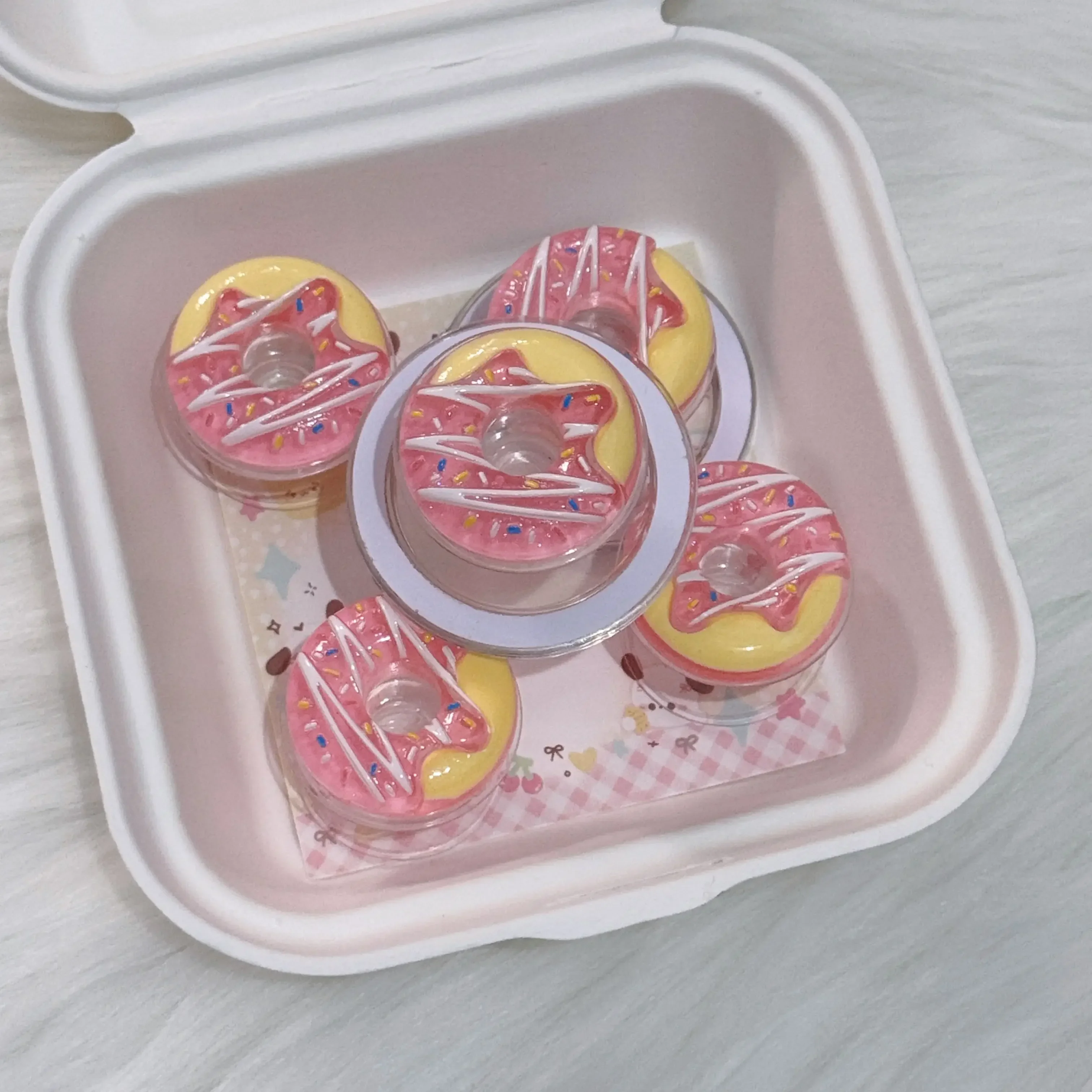 

Клейкий кронштейн для мобильной подушки безопасности Donut, расширяемый портативный, подходит для просмотра ТВ-программ на рабочем столе