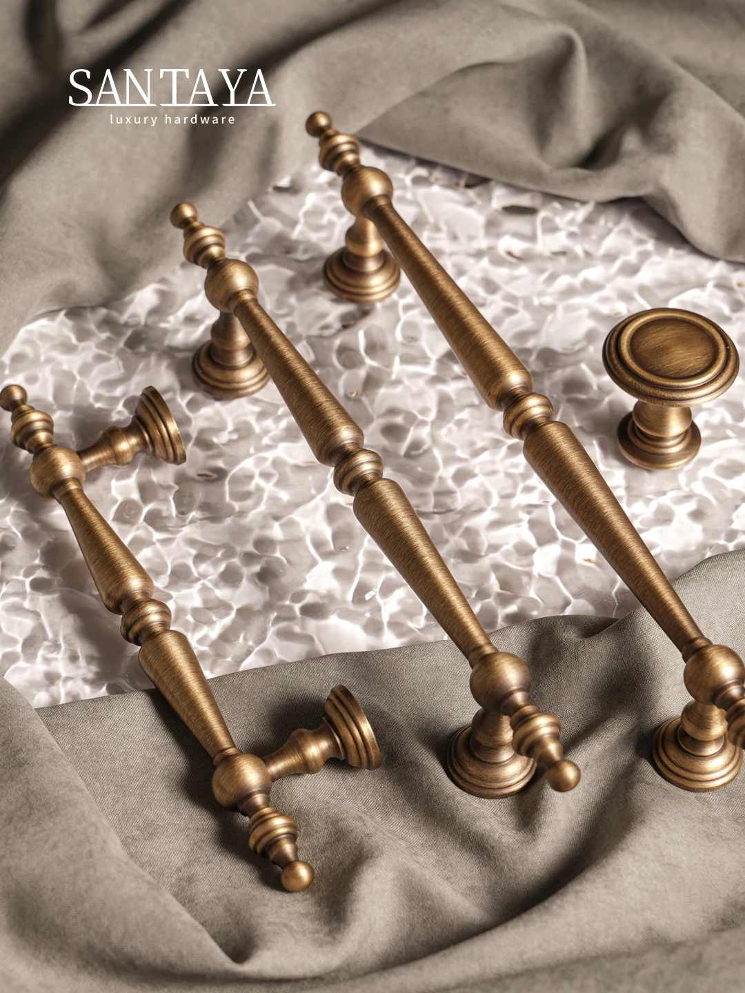 Santaya Massiver antiker Messinggriff, bronzefarbener Kleiderschrank, Tür, Schublade, Schrank, luxuriöser antiker runder Turm, Kupfergriffe