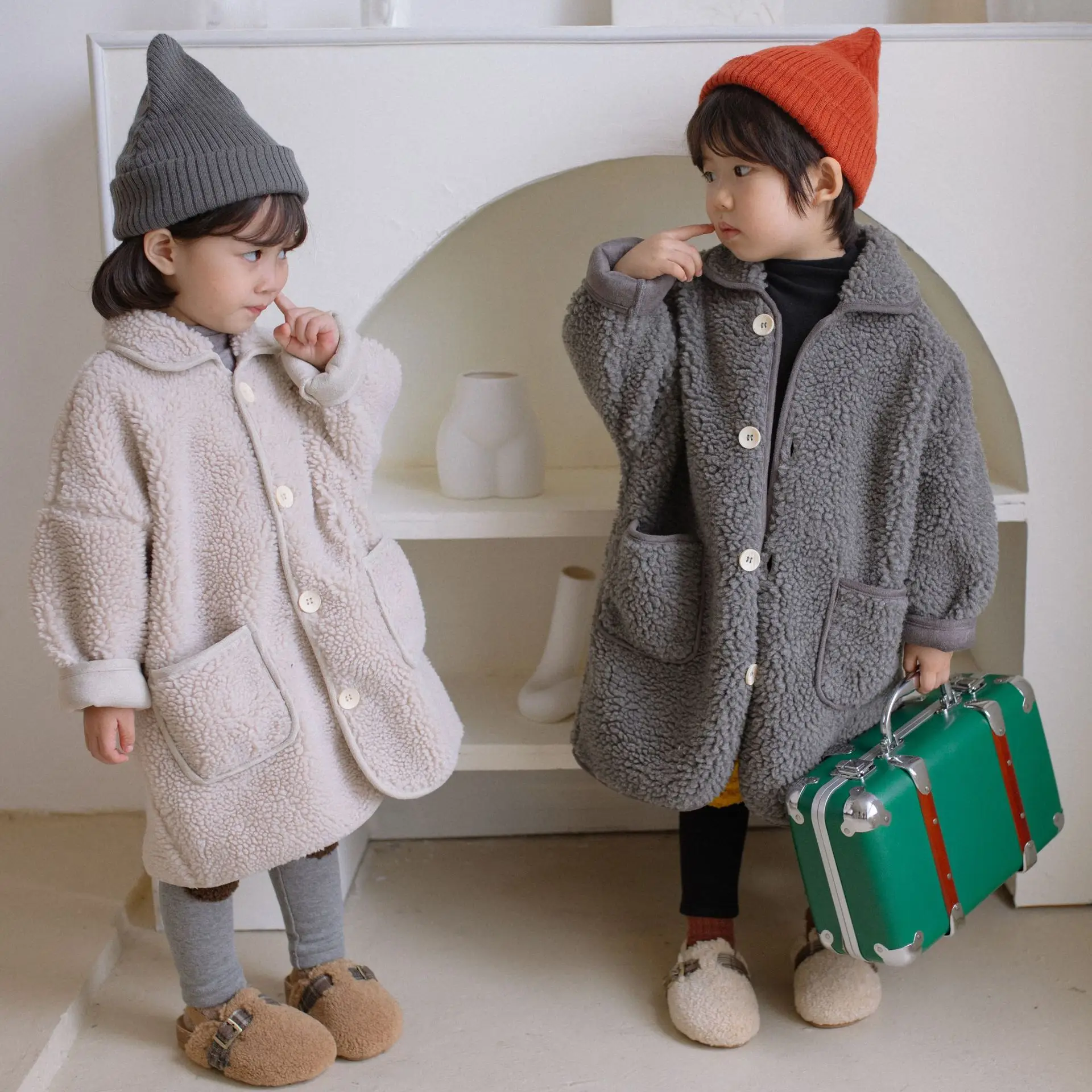 Winter New Children Lamb Cashmere Long Coat Plus Velvet Thick Boys Girls Warm Windbreaker Jacket Solid Kids Lapel Overcoat