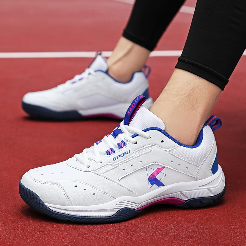 Sepatu bulu tangkis profesional pria wanita, sneaker Tenis Meja Anti Slip, latihan tenis Gym luar ruangan