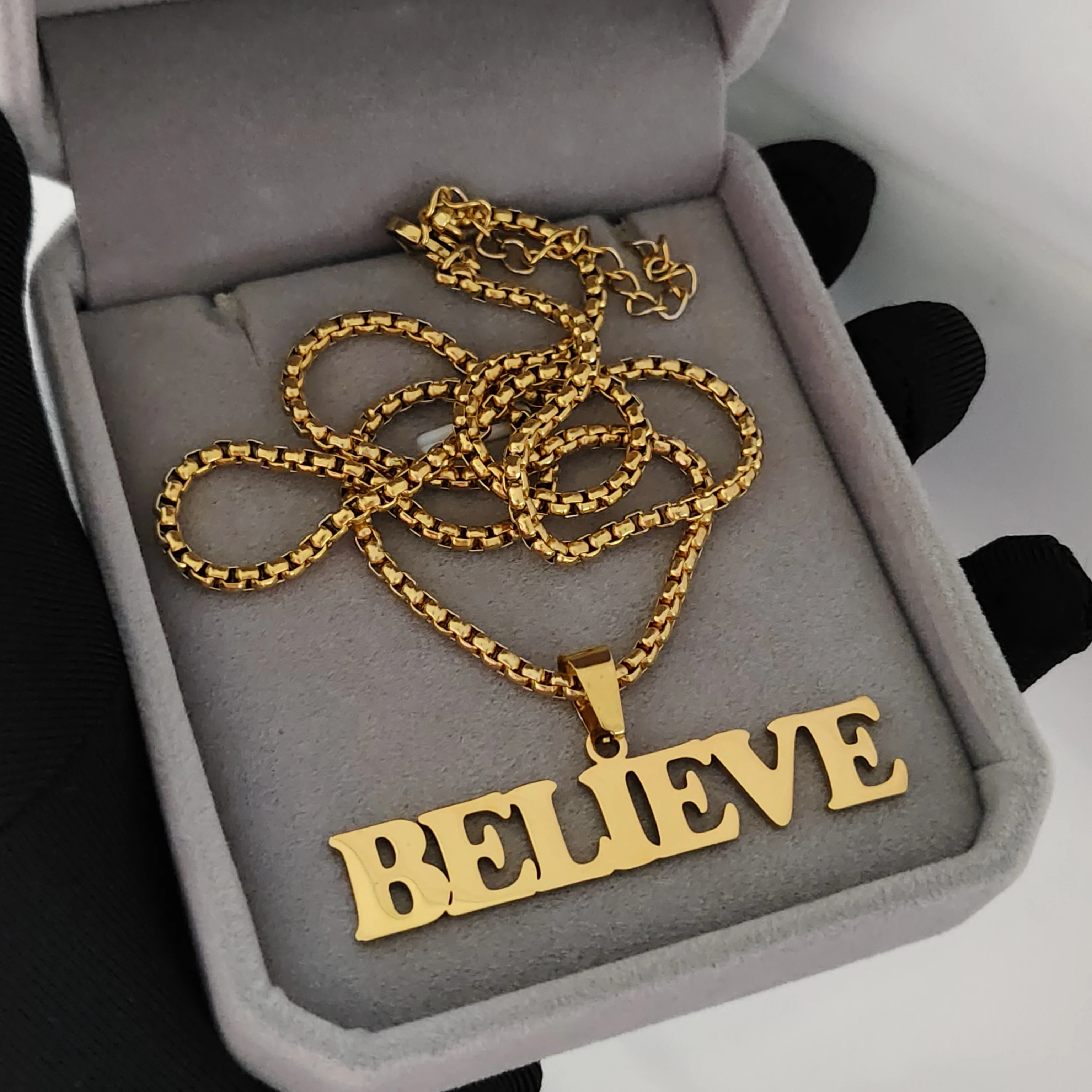 

DCEE Новая оптовая продажа, индивидуальное имя, ожерелье, персонализированное ожерелье с буквами, подарок на день рождения для нее/им, прямые продажи от производителя