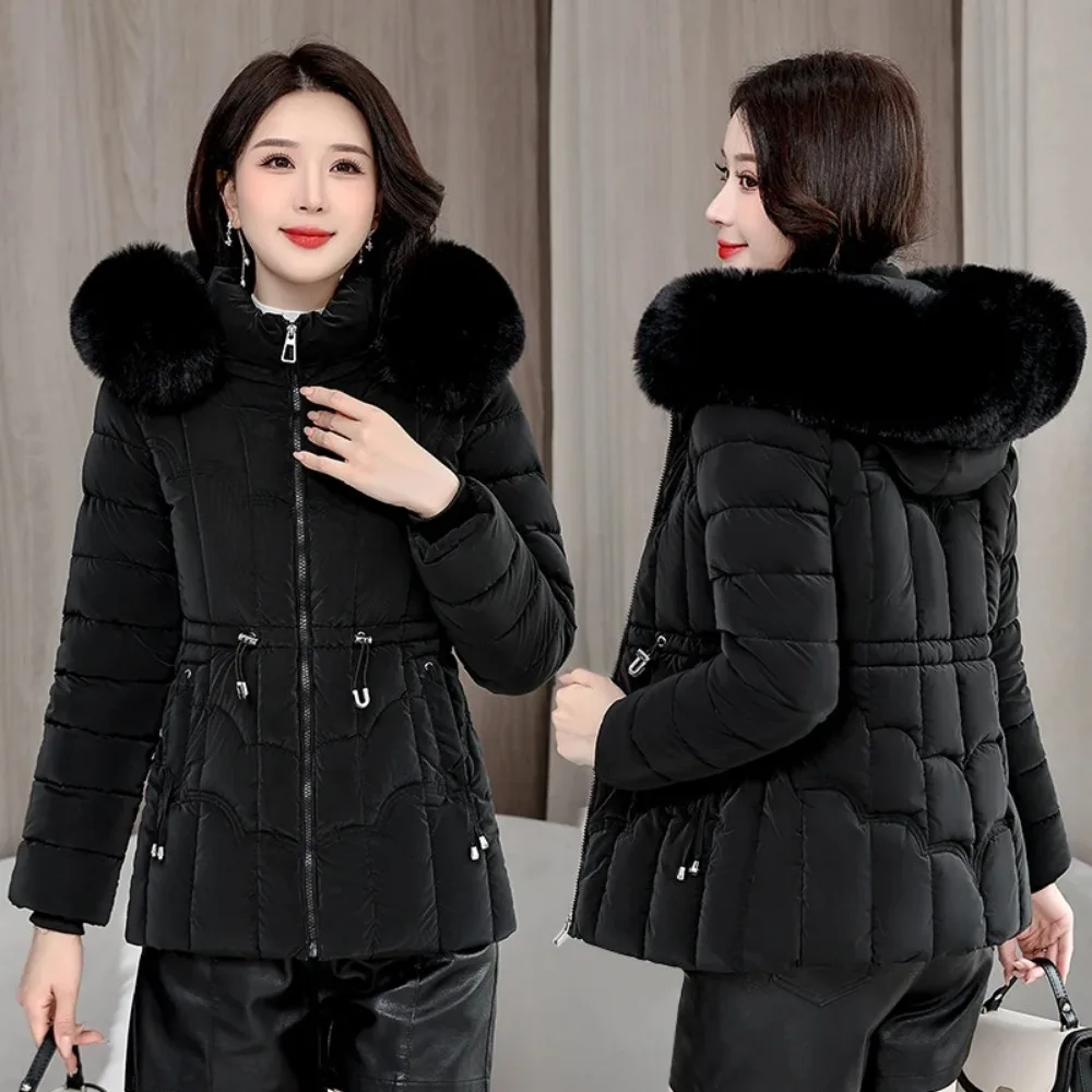 Winter 2024 New Jacket Women Parkas Fashion High-Quality Warm Cotton Padded Coat Ladies Short Overcoat Hooded Overwear Tops