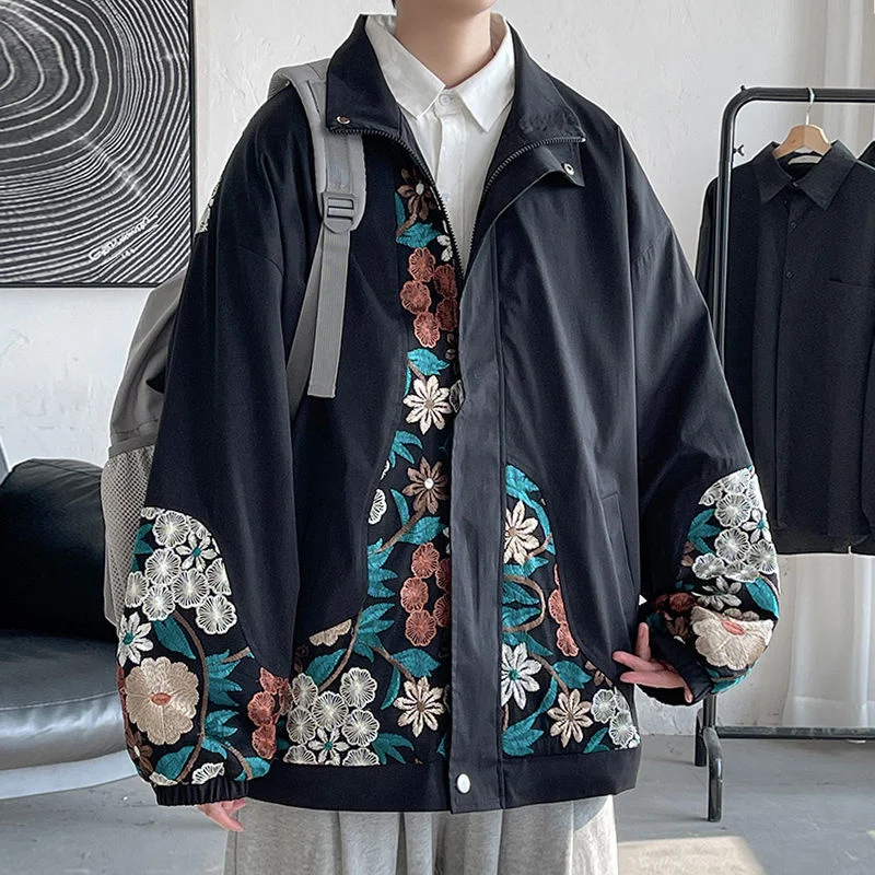

Flower Embroidered Jacket Men Fashion Black Beige Casual Jacket Mens Streetwear Loose Hip Hop Bomber Jacket Men Large Size M-5XL