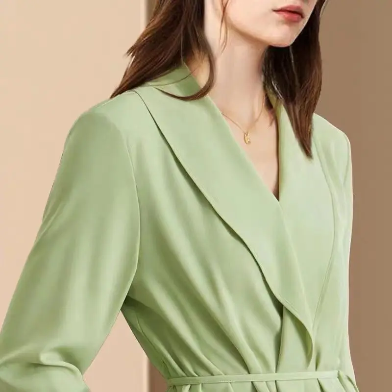 High End Gentle and Elegant Green Shirt Spring Women\'s New Top Temperament Waist Cinching and Slimming Shirt