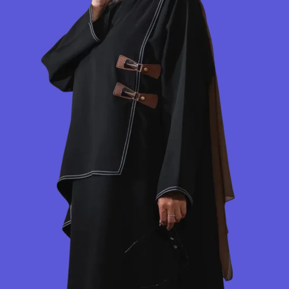 

Middle East Dubai Abaya Muslim Robe Leather Buckle Dress Women Islam Clothing Kebaya Caftan Marocain Femme Jalabiya Eid Kaftan