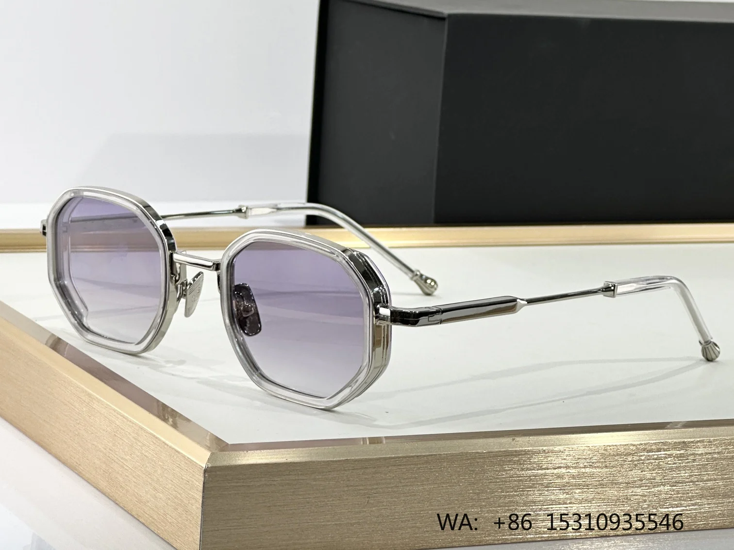 

Lightweight Leisure Travel Sunglasses Portable Outdoor Cycling Outing Casual Eyewear