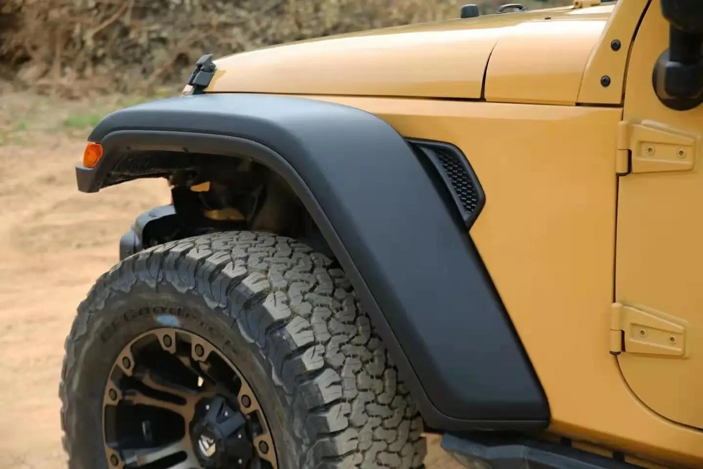 عجلة الحاجب JK تغيير JL الجبهة الحاجب درابزين مضيئة الجبهة واقي من الطين ABS ل Jee P W Rangler JK 2007-2017 J374 1 زوج