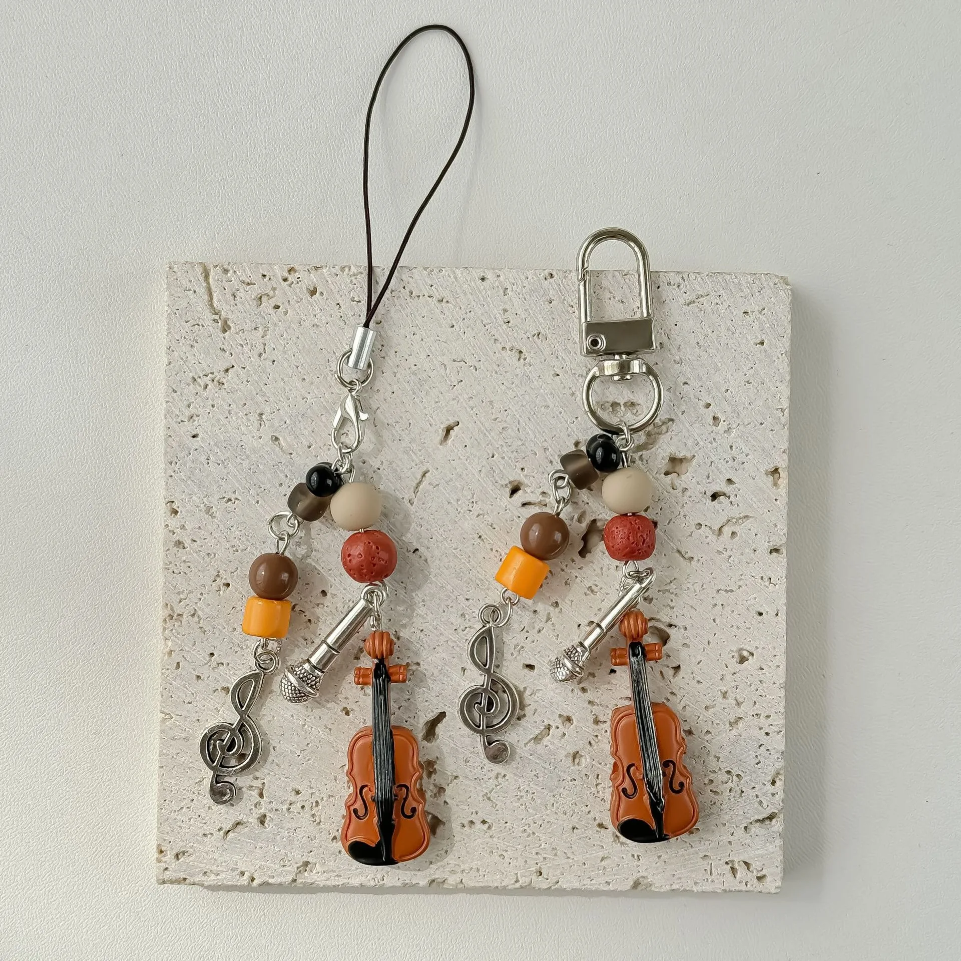 [Violin playing] Music violin beaded mobile phone chain niche retro bag pendant pendant keychain