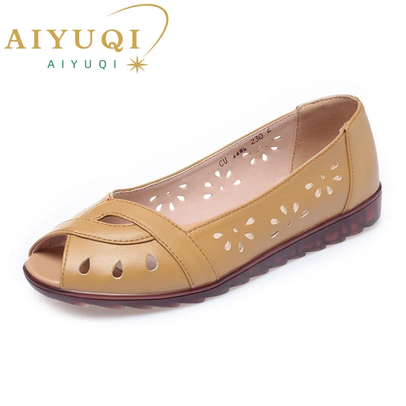 Women Sandals Flat 2024 New Summer Genuine Leather Mother Sandals Non-slip Fish Mouth Large Size 41 42 43 Casual Sandals Women