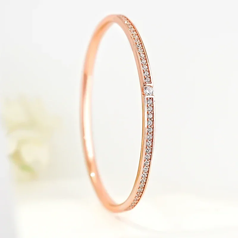 Desire Light Luxury Style Rose Gold Plated Sterling Silver Bracelet Inlaid with High Carbon Diamond Design