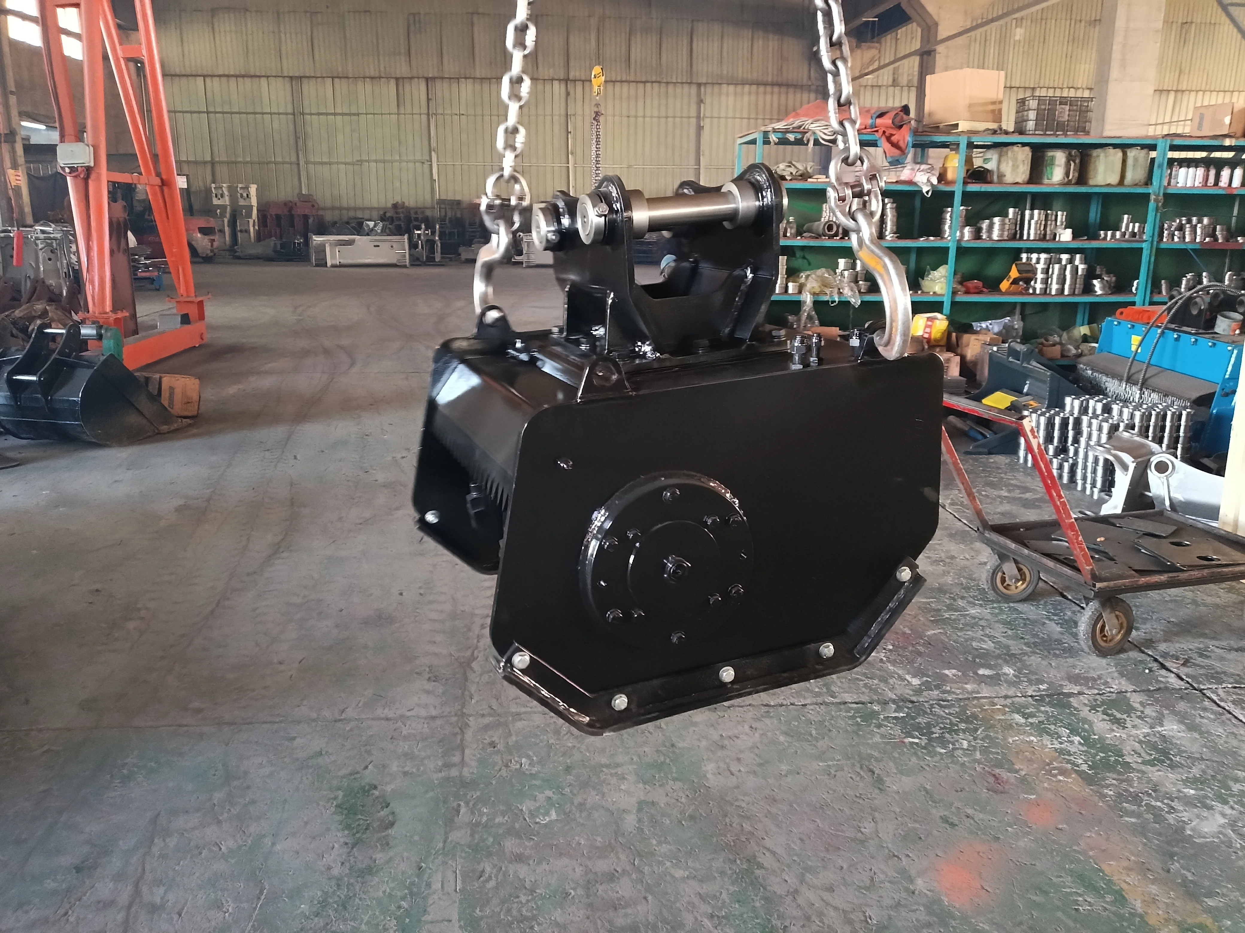 High Quality Customized Portable Wood Chipper Mulcher - Efficient Forestry Tool with New Motor for Construction Industry