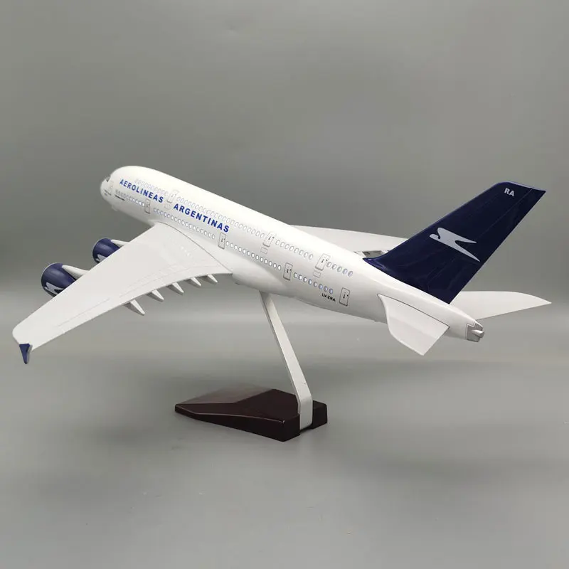 47CM Scale Diecast Resin Aircraft 380 Argentina Airlines Plane A380 Model Decoration Room Gift Collection with Light and Wheel