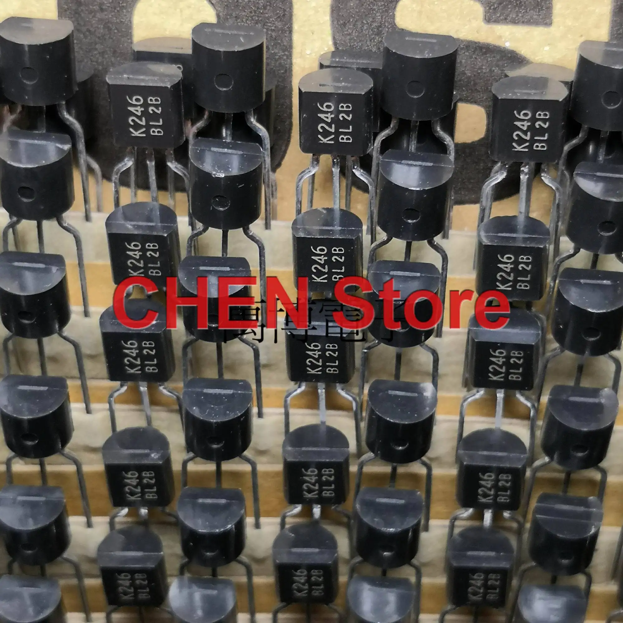 10PCS NEW Original 2SK246-BL Transistor K246-BL white Audio Power Amplifier 2SK246 K246 BL laser word TO-92