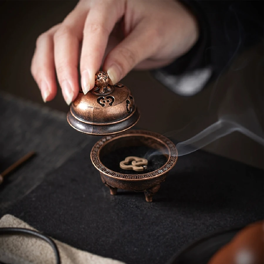 Estufa de aromaterapia antigua, Mini estufa de loto con pie de elefante, decoración de estufa con trípode de incienso para sartén de sándalo para el hogar de aleación