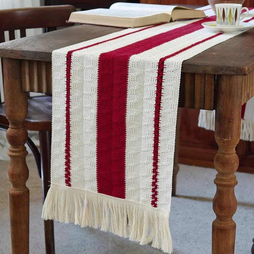 Red Stripes Bohemian-Style Table Runner With Tassel Rectangular Dinning Table Cover Non-slip Weaving Design Tablecloth
