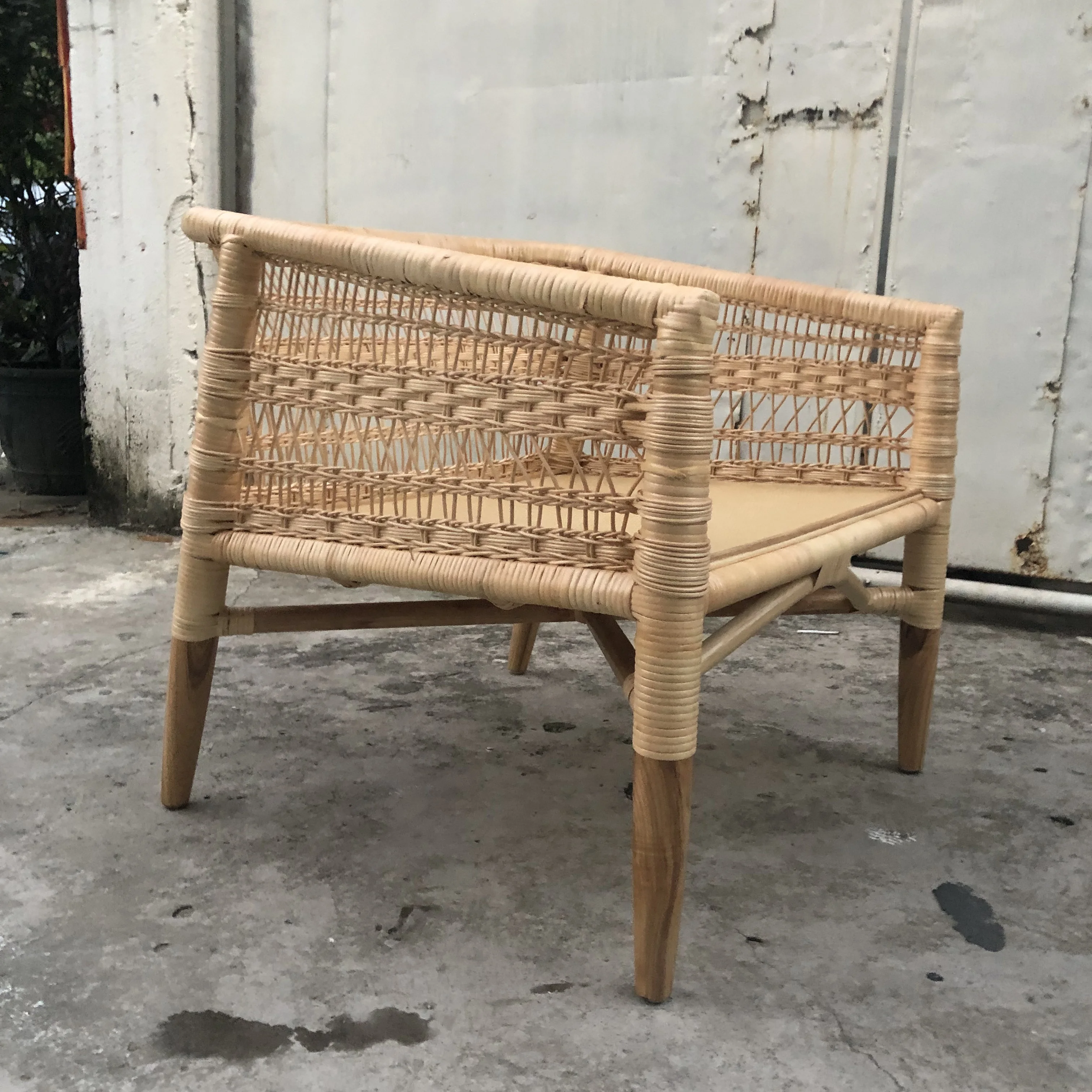 ◌◕Homestay PE Rattan Single Sofa Chair Outdoor Garden Balcony Leisure Dining Chair Durable Stylish For Home Or Office Use
