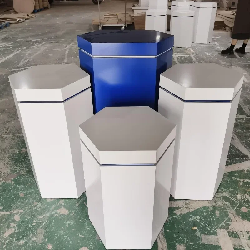 Customized paint hexagonal experience Taichung island cabinet display stand display case window display platform banquet