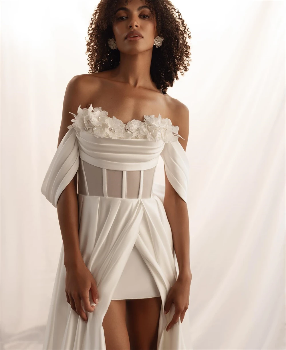 

Customized Boho White Satin Wedding Dress Formal Sweetheart Off the Shoulder Bridal Gowns Soft A-Line Court Train Robe de mariée