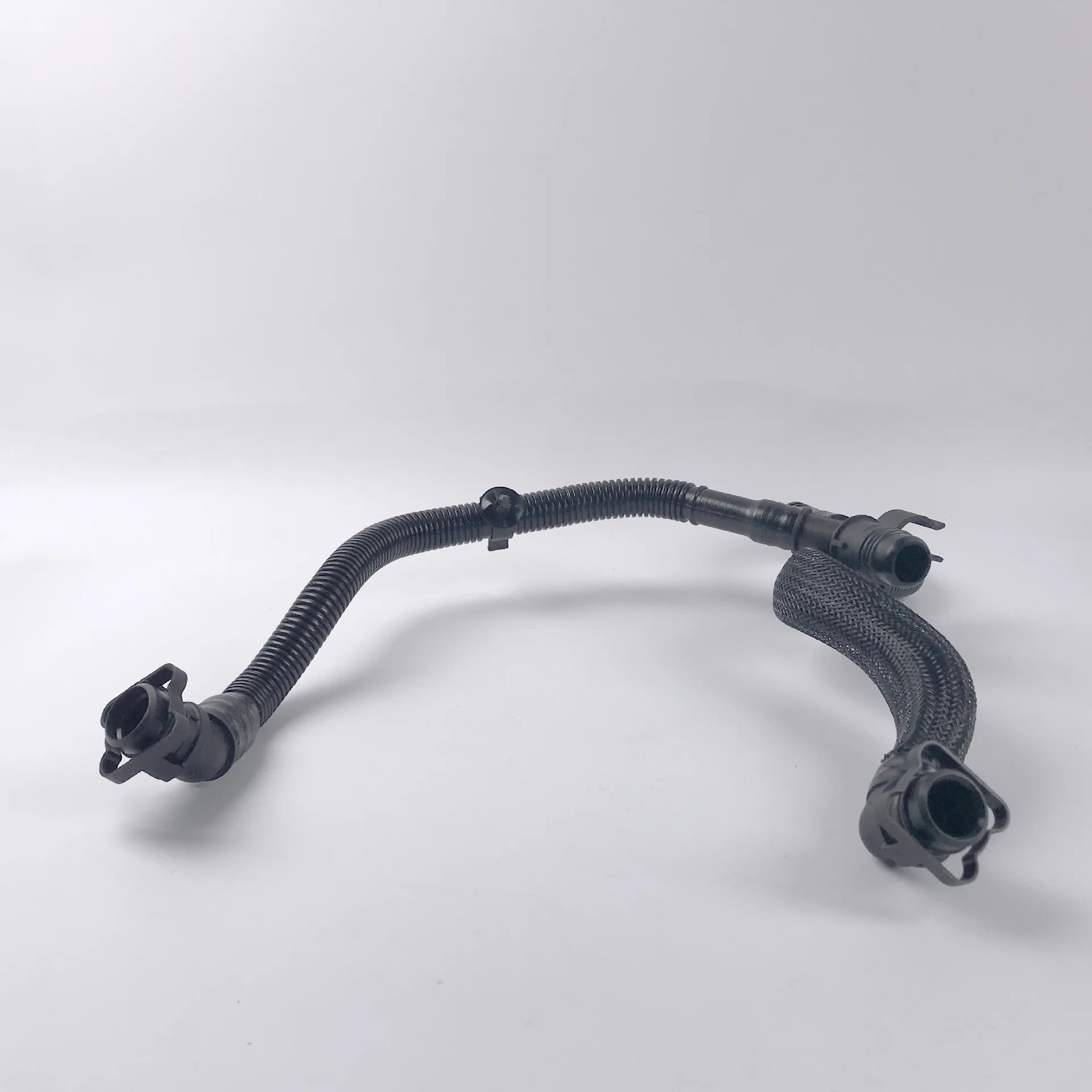 Automobile Parts Crankcase Ventilation Pipe 06E103217AD