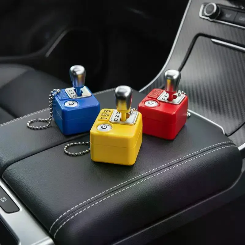 LED Light Stress Relief Keychain 3 Rotary Gears Realistic Reverse Sound Small Fidget Toy for Car Lovers Souvenir