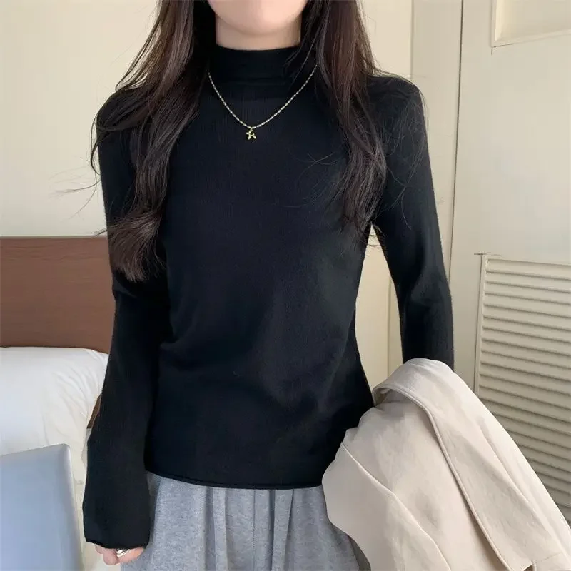 سترة محبوكة عصرية بأكمام طويلة بلوفرات نسائية برقبة وهمية أبيض وأسود سترة متماسكة بلوفر نسائي علوي Sueter Feminino Q800