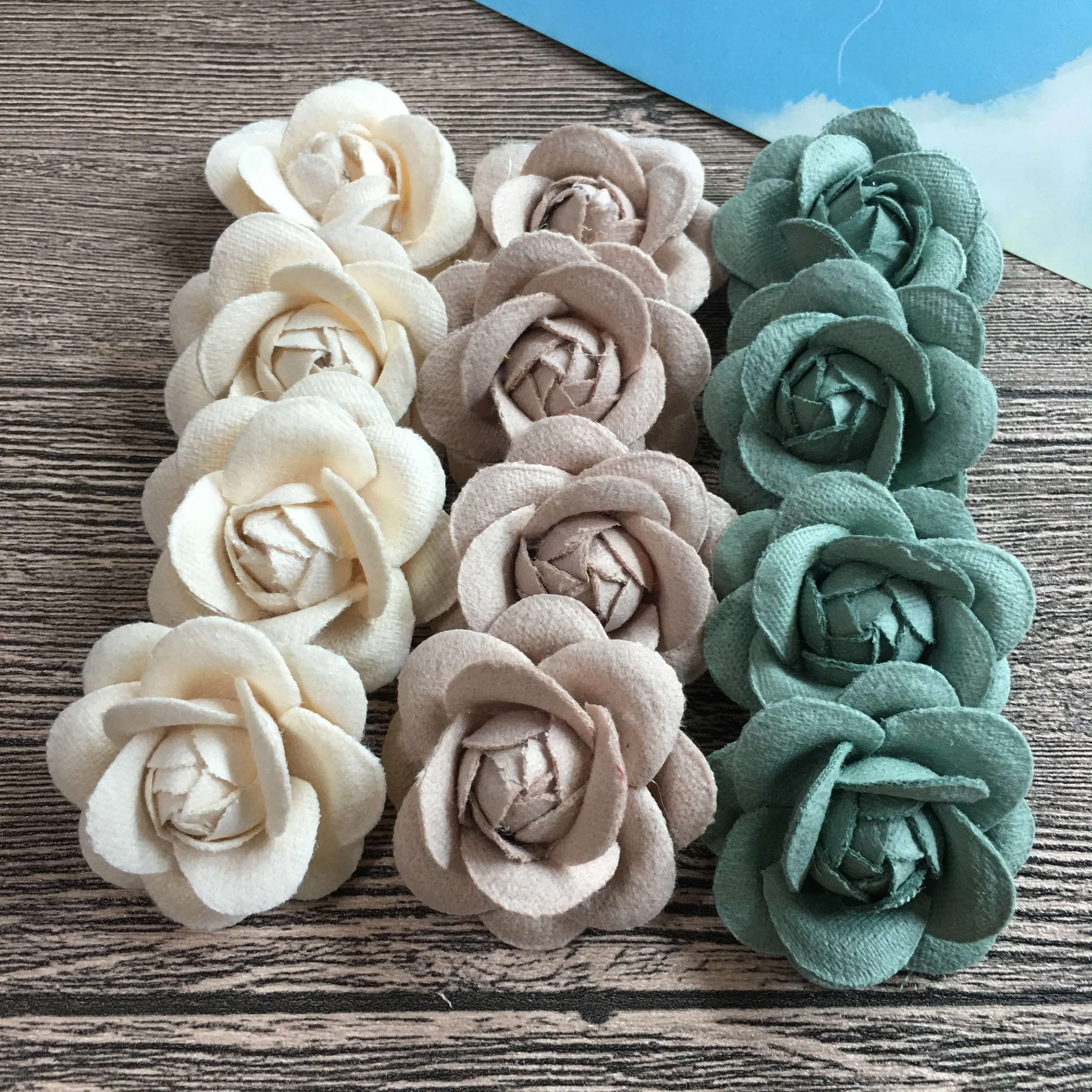 

1.8 Inch Classical Art Rose Flowers Flat Back Children DIY Accessories Rosette For Hats Shoes Garment Brooches Etc