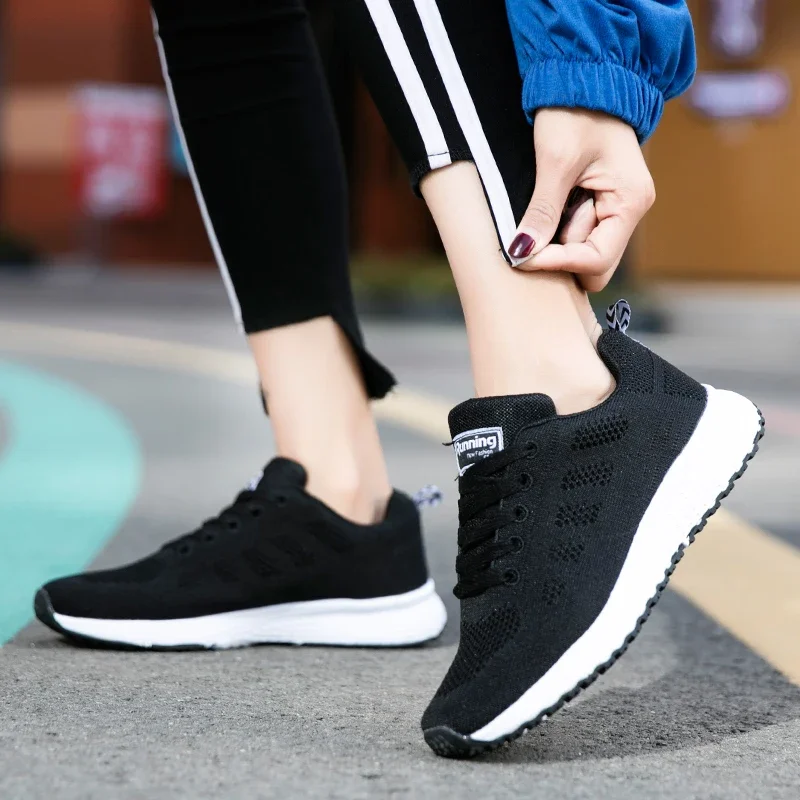 Man's Safety Shoes Low Joggers Shoes Men No-Leather Casual Basketball Tennis High Heels Men's Winter Sneakers Bike Tennis Home