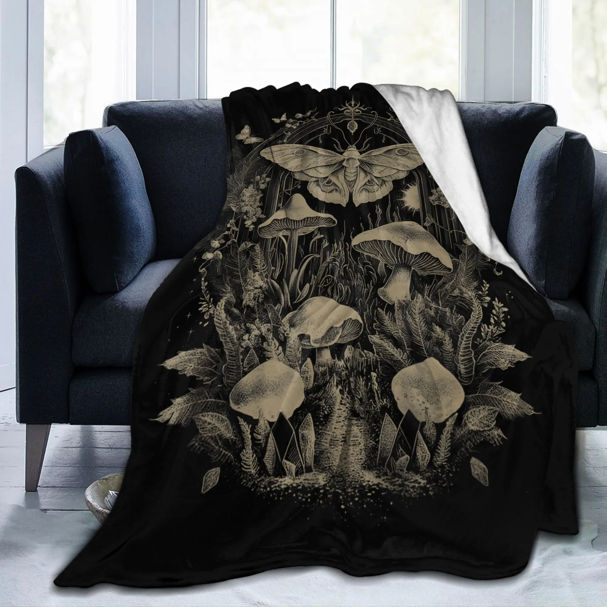 Cute Fairycore Luna Moth Grunge Aesthetic Flannel Blanket Goblincore Vintage Bedding Throw Blanket Sofa Soft Gift Multi-function