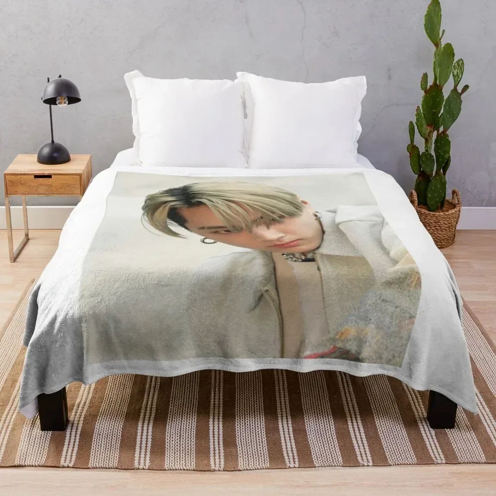 

Jay Throw Blanket Tourist Flannel Fabric manga Luxury Throw Blankets