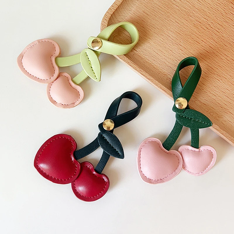 1PCS Cute Bag Pendant 3D Peach Heart Cherry Red Pink Love Versatile Bag Pendant Cherry Car Key Chains For Women