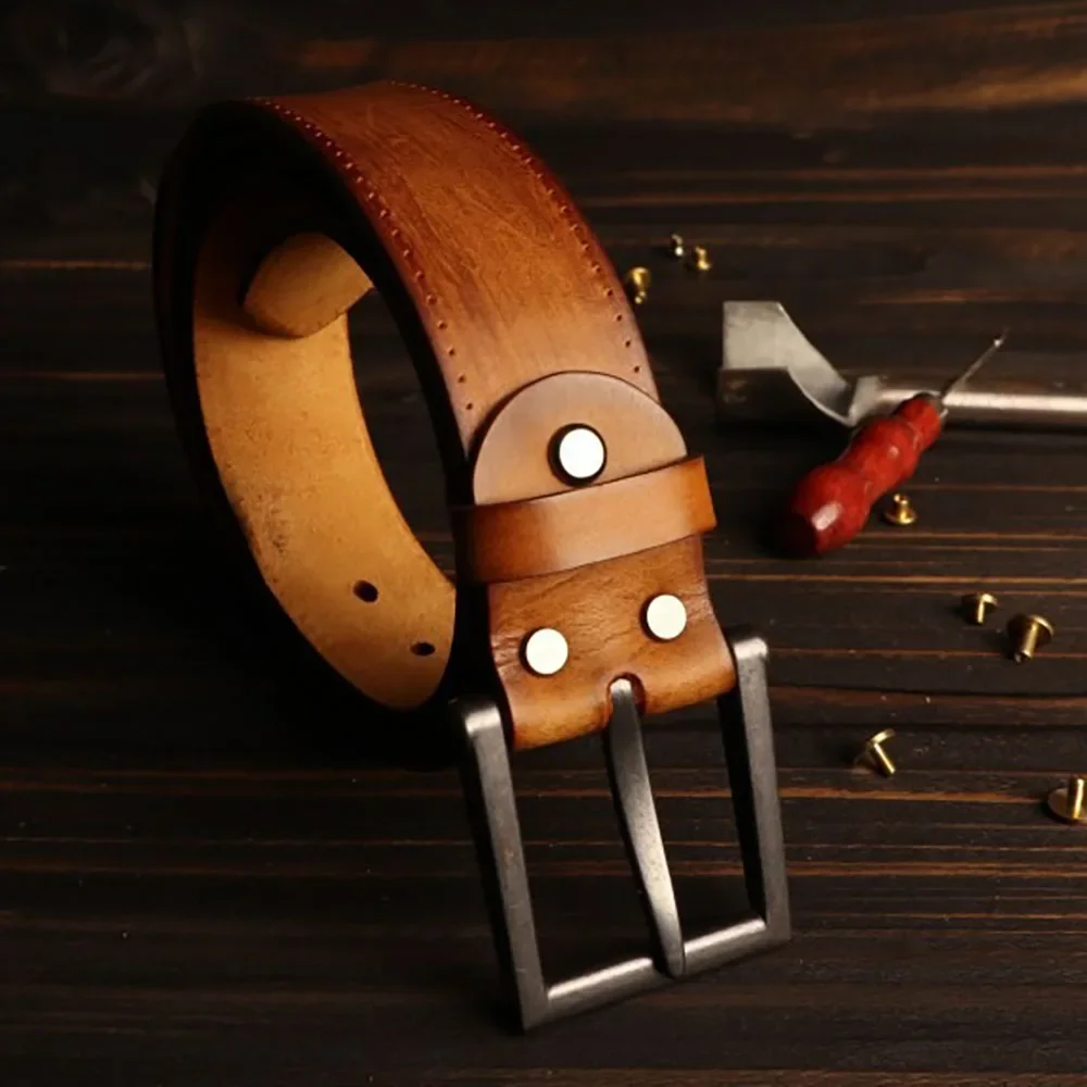 ファッショナブルなヴィンテージ風ハンドメイド、ダメージ加工エッジのトップグレインレザーベルト、ピュアブラック合金バックル、幅38mm