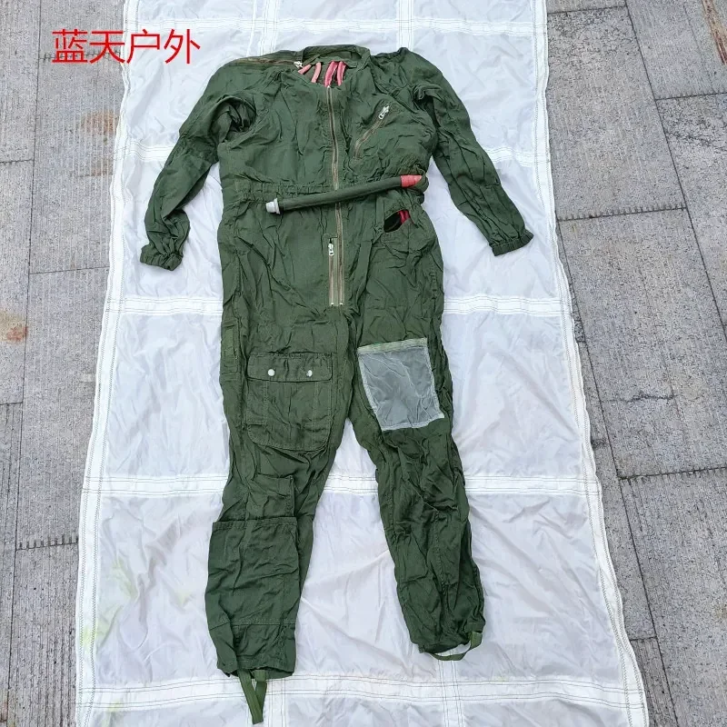 Motorcycle Riding Flight Suit Ventilated Onesie Outdoor Biker Jumpsuit with Fan Props Collection Model for Racing Track Use