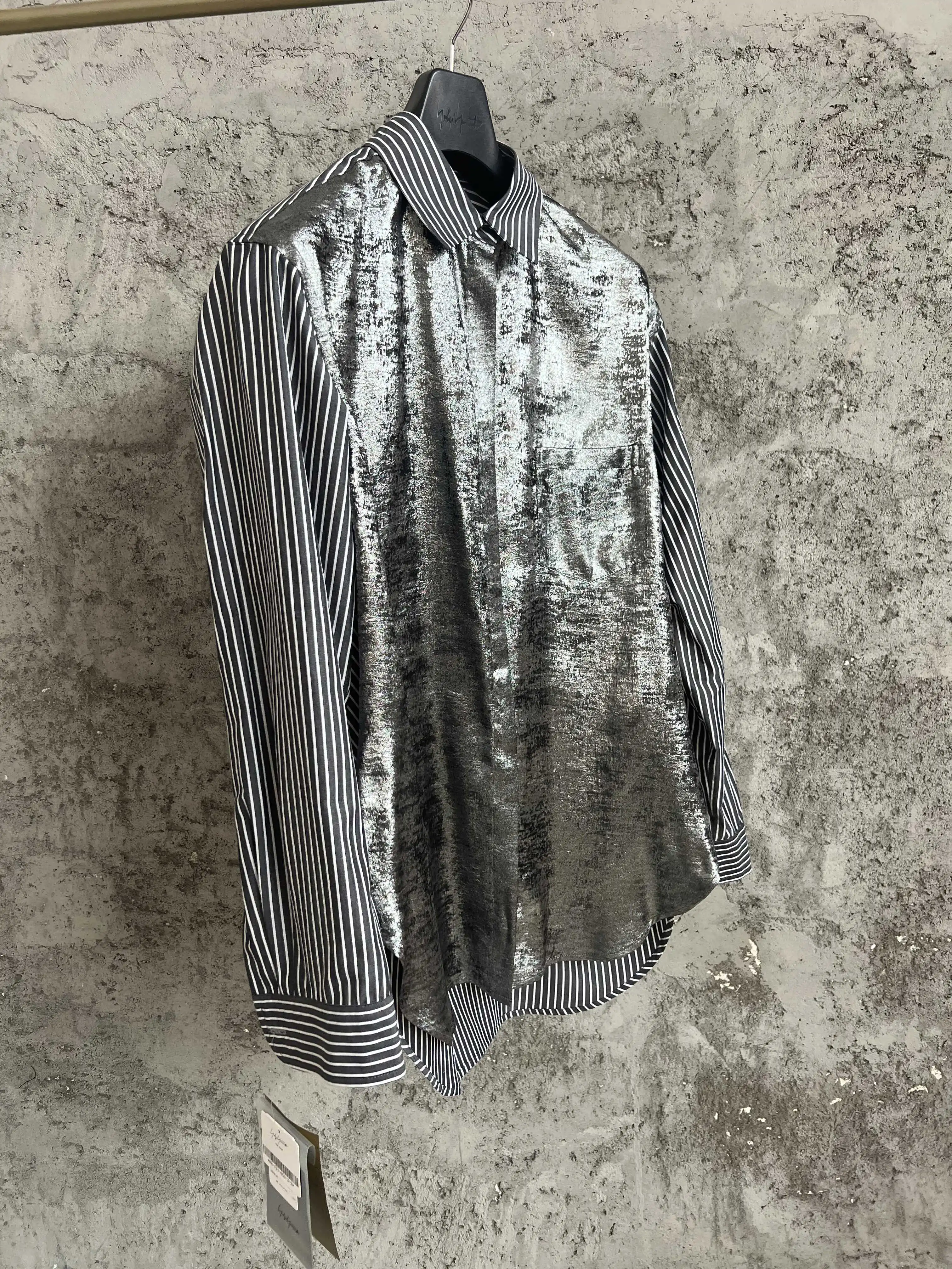 Luxurious pure cotton shirt with brilliant stripes for a vacation in Tokyo