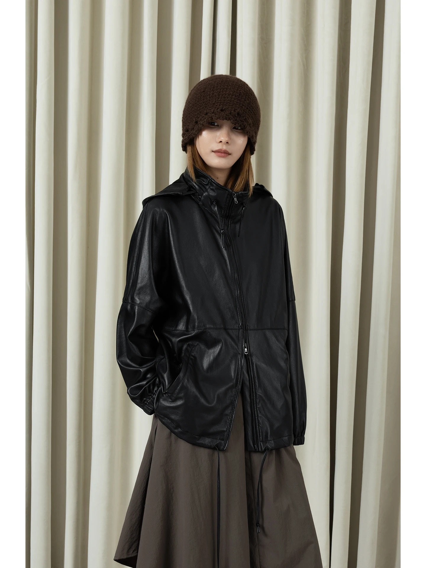 Loose Fit Geometric PU Leather Jacket Women's Spring Summer Black Hooded Coat Simple Style Long Sleeve Zipper Closure Casual