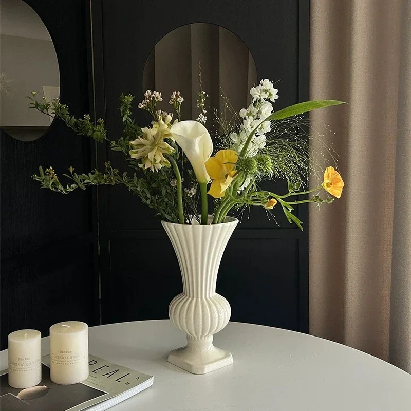 French Cream White Ceramic Vase,Elegant Floral Arrangement Vessel for Tulips,Rustic Table Centerpiece for Living Room,Home Decor