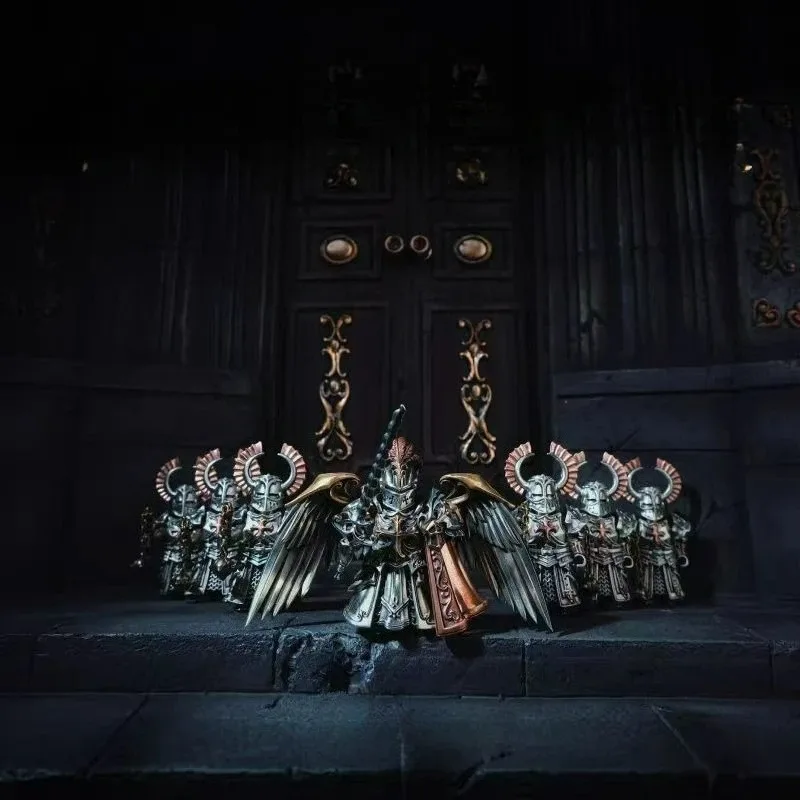 

Removable Metal Statue Paladin Magnetic Copper Pendant Handle Desktop Decoration, Cultural and Creative Souvenir