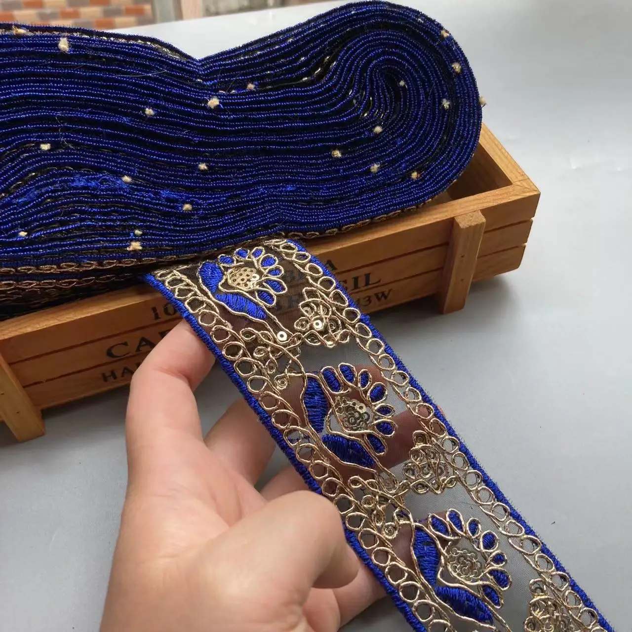 1 yards 4 CM Royal Blue DIY Embroidery Lace Trims Clothing Accessories Trimmings Sequins Ribbon Sewing Dress