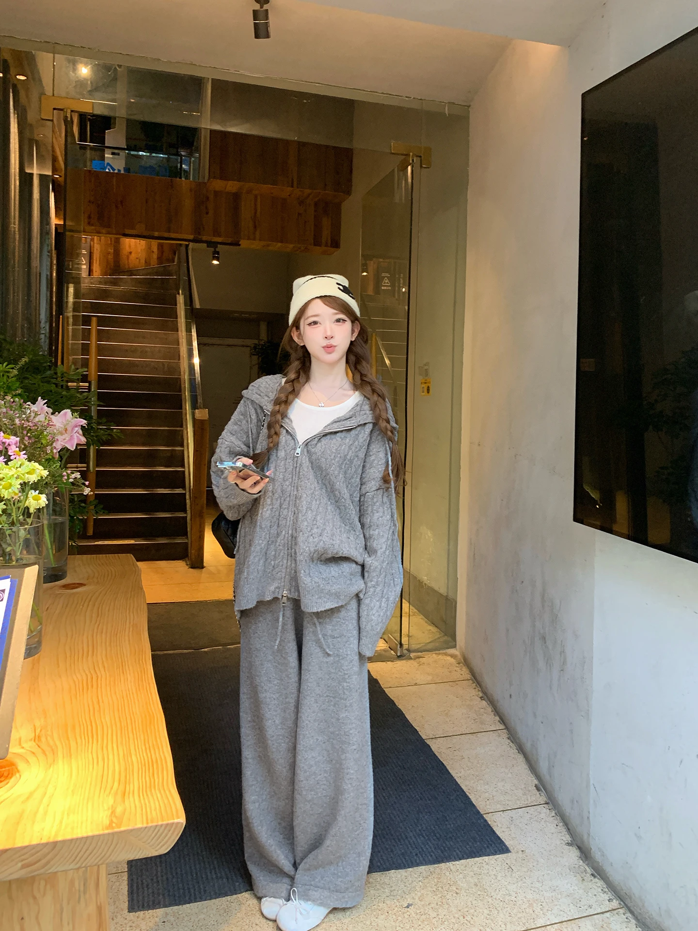 

Свободный женский вязаный свитер с шапкой и молнией, повседневный модный костюм из двух предметов на осень-зиму, широкие брюки с высокой талией