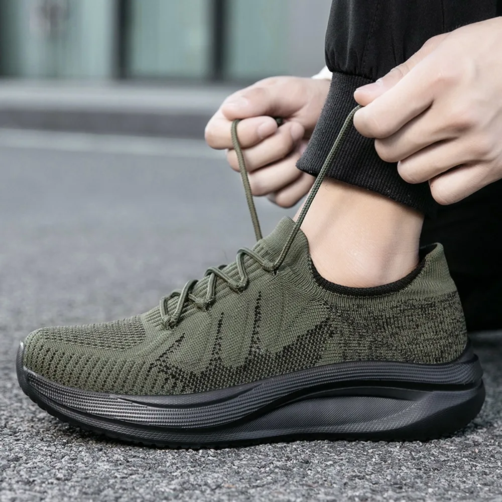 

Free-tying Men's Breathable Mesh Running Shoes Sports Sneakers Four-Season Model Comfortable Low-top round Toe EVA Outsole