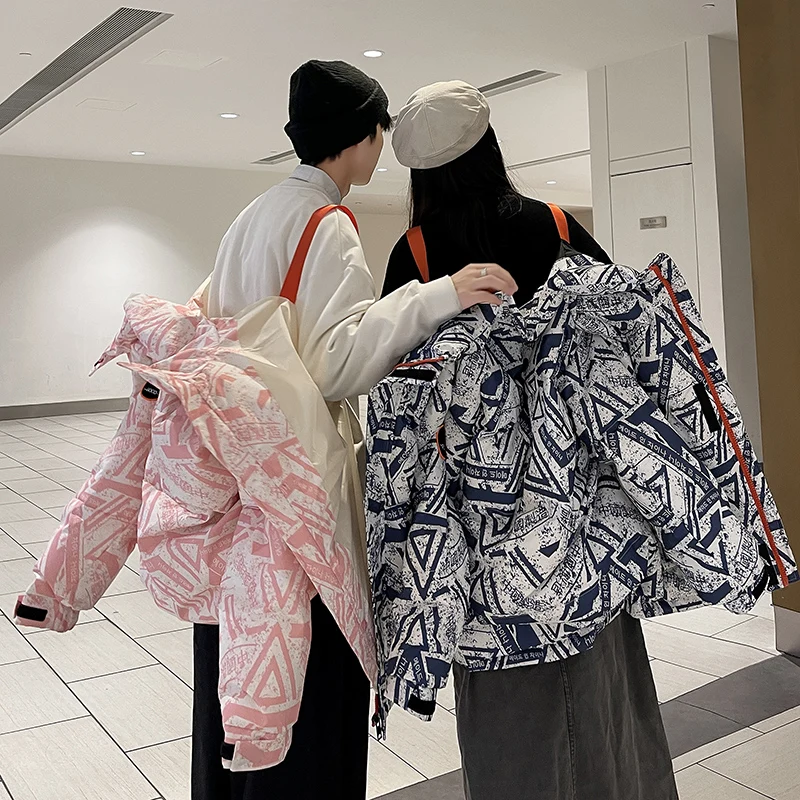 

Новая утепленная куртка-пуховик 2025 года для активного отдыха, модный бренд, для пар, из полиэфирного волокна, большие размеры, с наполнителем из белого утиного пуха