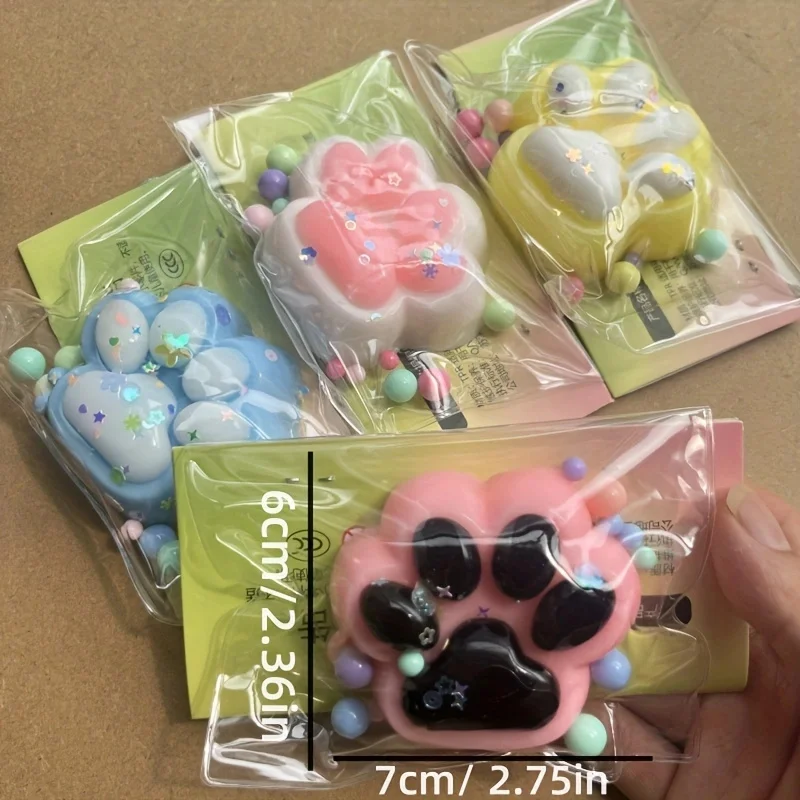 Garras de gato blandas para niños, juguete para apretar, pellizco suave, alivio del estrés, con cuentas decorativas, regalos de Navidad y Halloween, 1 ud.