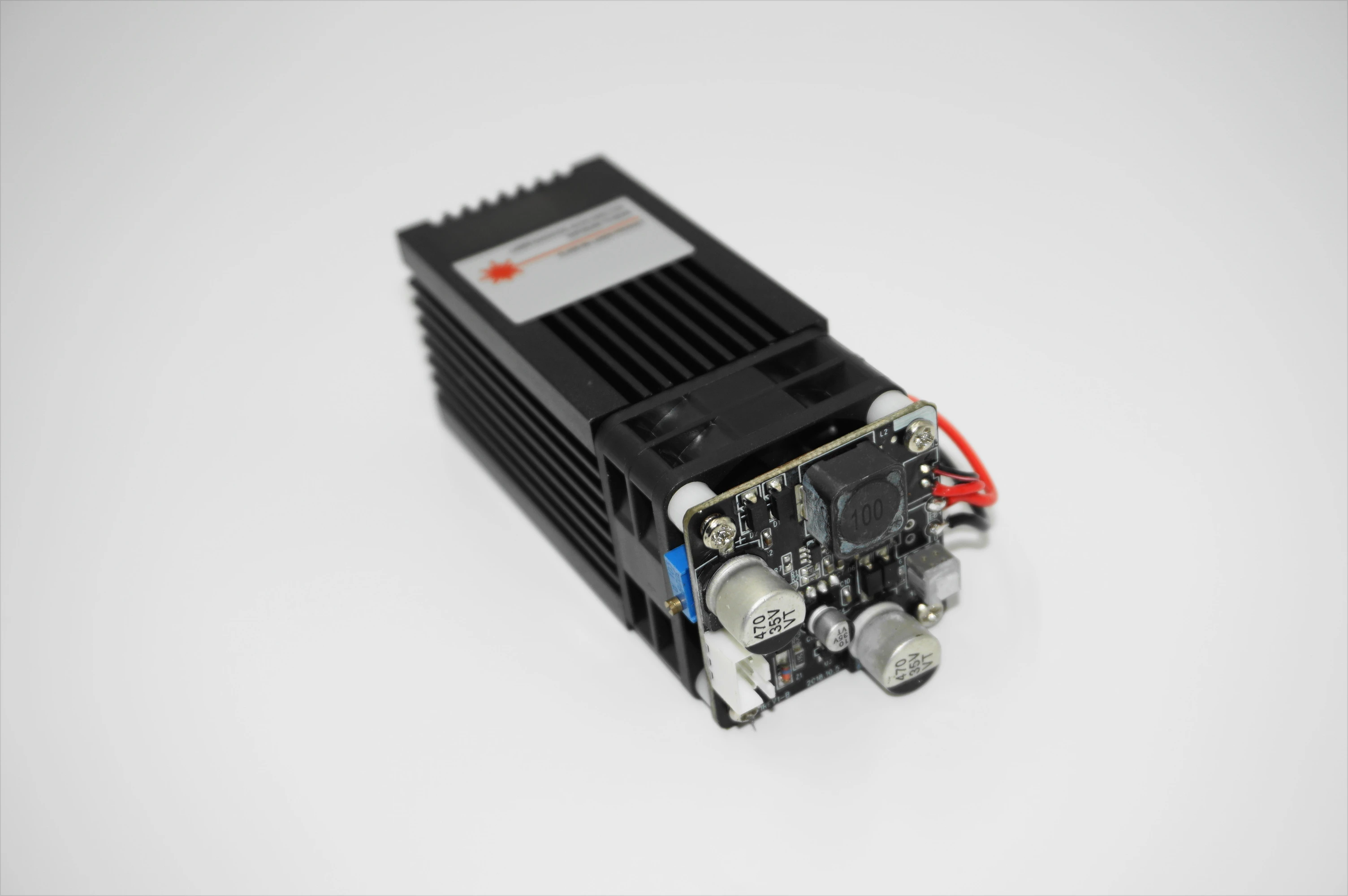 

Новый лазерный модуль 520 нм1 Вт, 5 ° угол линии одного слова, лазер отпугивания птиц