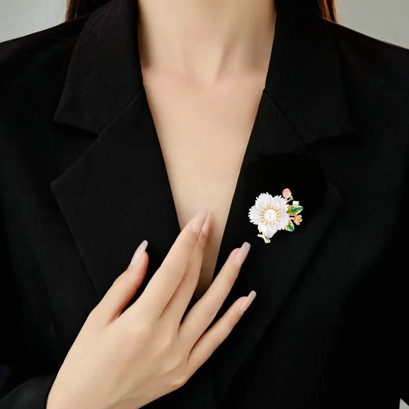 Высококачественное, элегантное, большое, модное и свежее платье-брошь в стиле кантри.