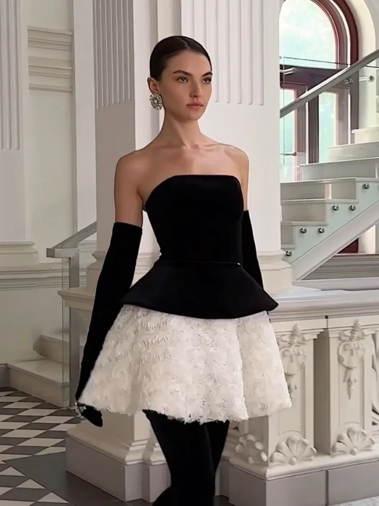 

Black Velvet Strapless Mini Dress with White 3D Rose Detail Skirt Lace-up Birthday Party Summer Skirt Set For Women 3 Piece Set